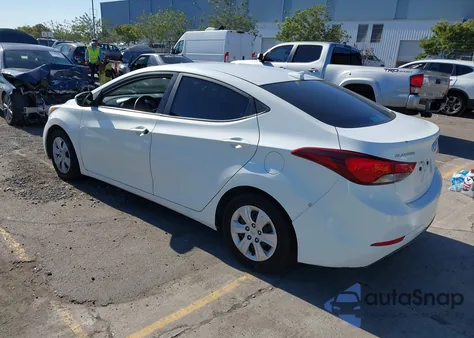 2016 Hyundai Elantra Se из США, поврежденный, VIN 5NPDH4AE8GH704939